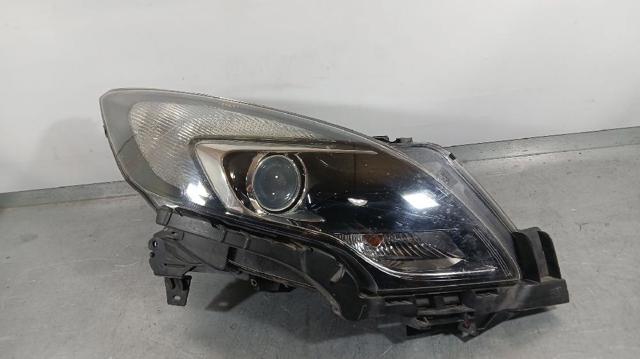 Luz direita 39009022 OPEL