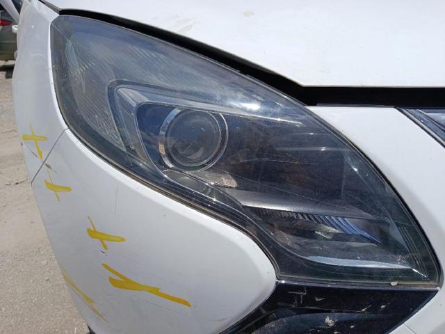 Luz direita 39009022 OPEL
