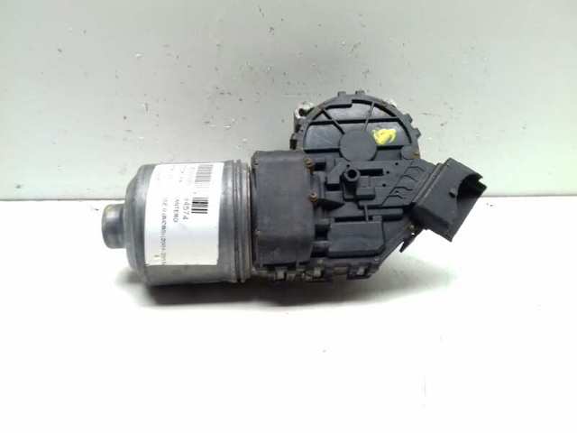 390241535 Renault (RVI)