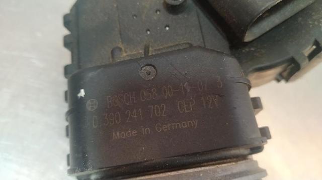 390241702 Ford