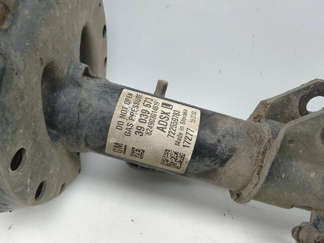 39039573 Opel
