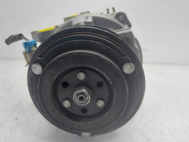 39040231 Opel
