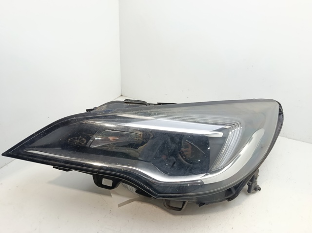 39047198 Opel