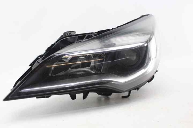 Luz esquerda 39047198 OPEL