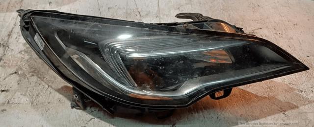 Luz direita 39081893 OPEL