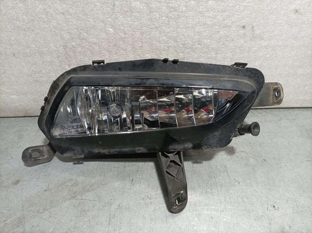 Luzes de nevoeiro direitas 39098908 OPEL