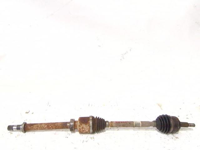 Semieixo (acionador) dianteiro direito 391000978R RENAULT