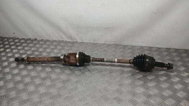 Semieixo (acionador) dianteiro direito 391007525R MERCEDES
