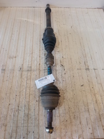 Semieixo (acionador) dianteiro direito 39100BH00A NISSAN