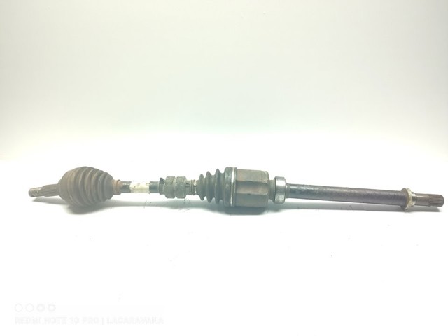 Semieixo (acionador) dianteiro direito 39100JD24C NISSAN