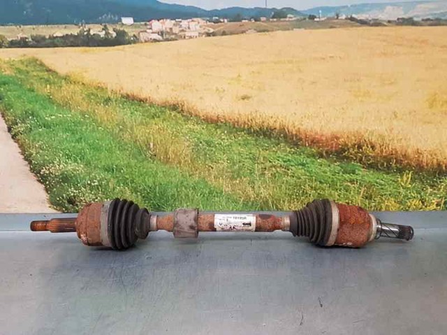 Semieixo (acionador) dianteiro esquerdo 391010195R RENAULT
