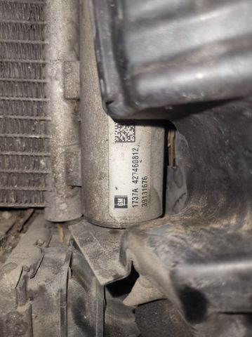Radiador de aparelho de ar condicionado 39131676 OPEL