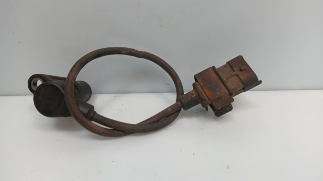 Sensor de posição (de revoluções) de cambota 391802A100 HYUNDAI