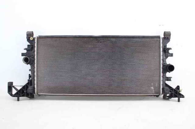 Radiador de esfriamento de motor 39185891 OPEL