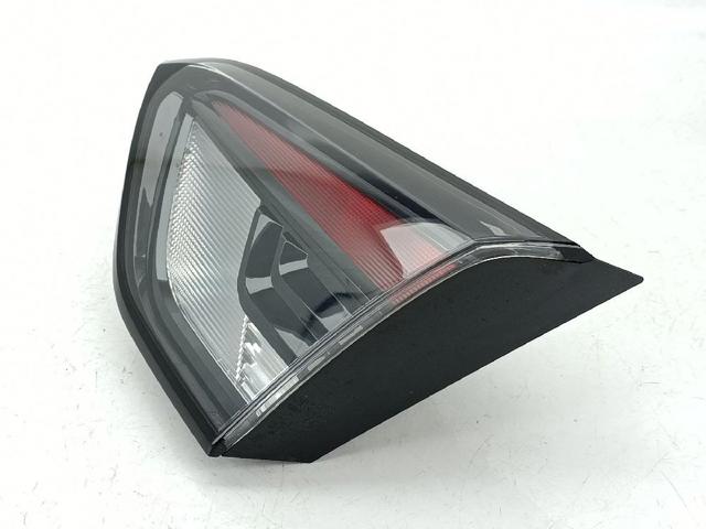 Lanterna traseira direita interna 39235954 OPEL