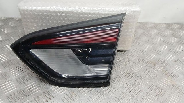 Lanterna traseira direita interna 39235954 OPEL