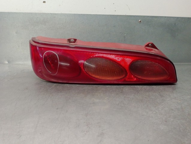 Lanterna traseira esquerda 39670748 FIAT