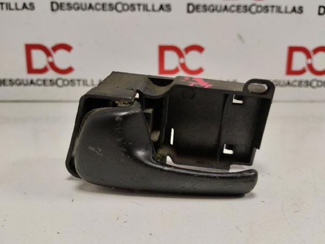 Maçaneta interna dianteira/traseira da porta esquerda 3A0837235 VAG