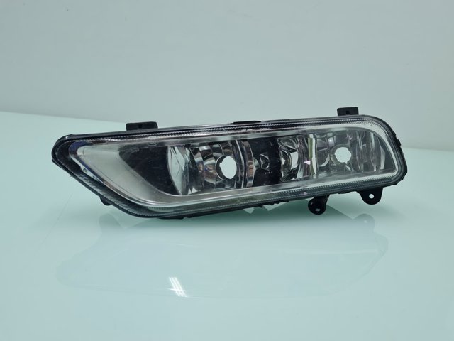 Luzes máximas esquerdas 3AA941661 VAG