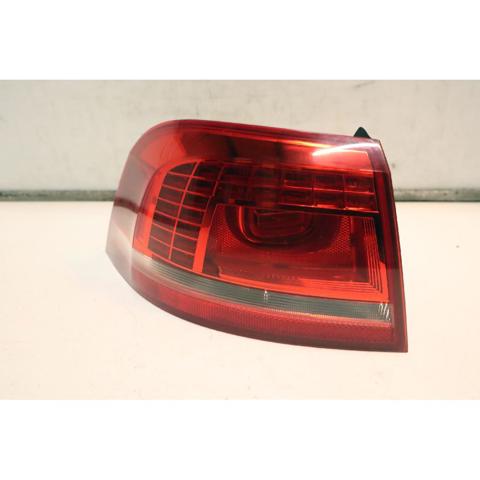 Lanterna traseira esquerda externa 3AF945207B VAG
