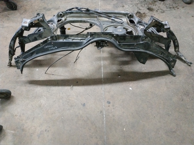Suporte do radiador montado (painel de montagem de fixação das luzes) 3B0805594 VAG