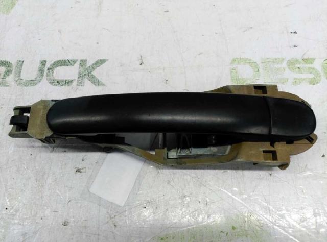 Suporte de maçaneta externa da porta dianteira esquerda 3B0837885B VAG