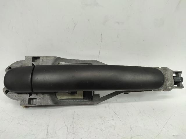 Suporte de maçaneta externa da porta dianteira direita 3B0837886 VAG