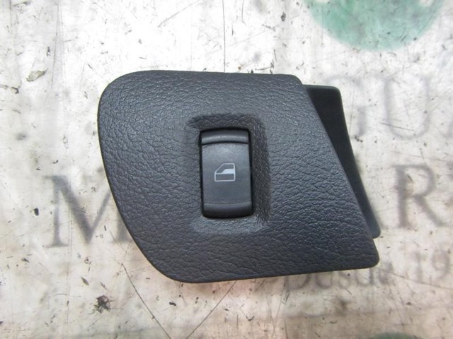 Botão traseiro de ativação de motor de acionamento de vidro 3B095985501C VAG