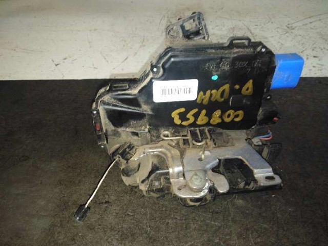 Fecho da porta dianteira direita 3B1837016CE VAG