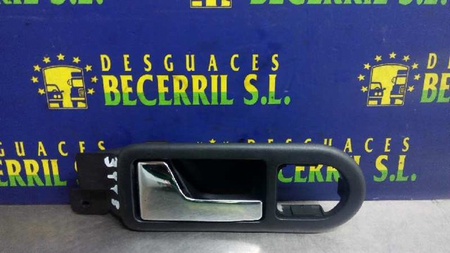 Maçaneta interna esquerda da porta dianteira 3B1837113 VAG