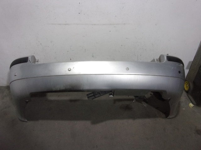 Pára-choque traseiro para Volkswagen Passat 3B6