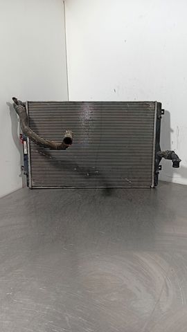 Radiador de esfriamento de motor 3C0121253K VAG