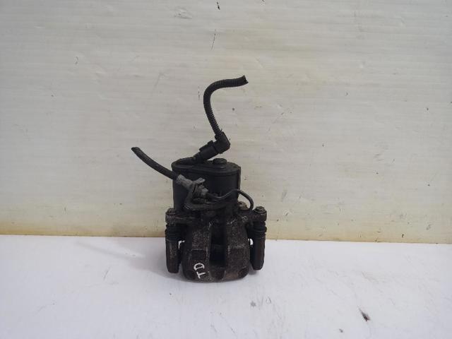 Suporte do freio traseiro direito 3C0615404B VAG