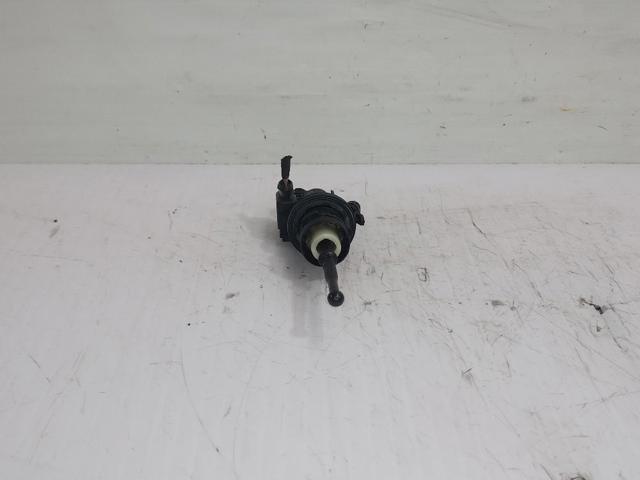 Cilindro mestre de embraiagem 3C0721388K VAG