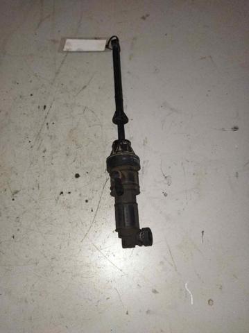 Cilindro mestre de embraiagem 3C117A543AF FORD