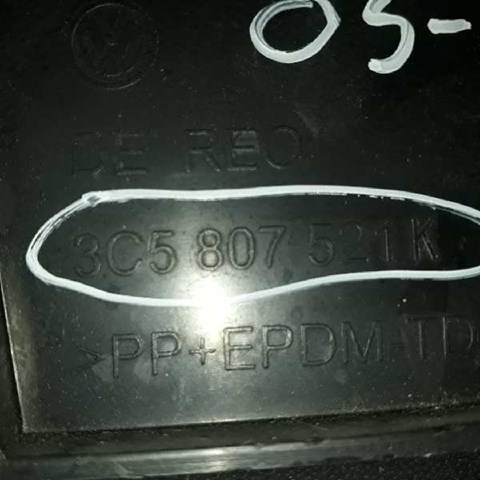Spoiler do pára-choque traseiro 3C5807521K VAG