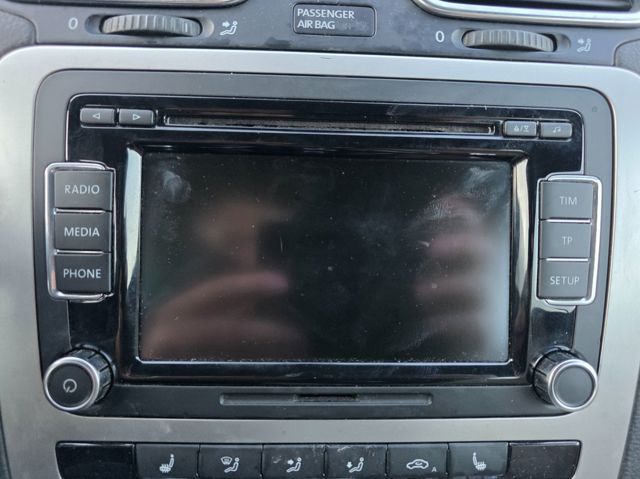 Aparelhagem de som (rádio AM/FM) 3C8057195F VAG