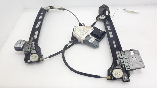 Mecanismo de acionamento de vidro da porta dianteira direita para Volkswagen Passat 358