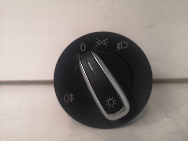 Comutador das luzes no "painel de instrumentos" 3C8941431B VAG