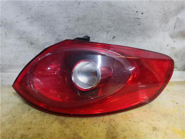 Lanterna traseira direita externa 3C8945096D VAG