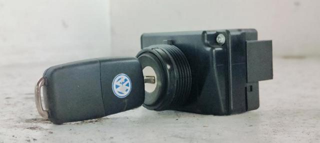 Fecho de ignição 3D0905865C VAG