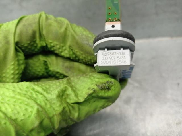 Sensor de temperatura de ar no salão Audi A3 8P1