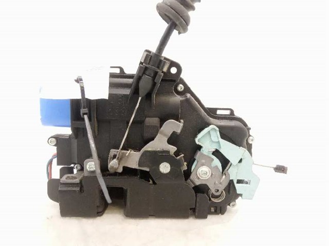 Fecho da porta dianteira direita 3D2837016S VAG