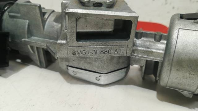 3M513F880AD Land Rover