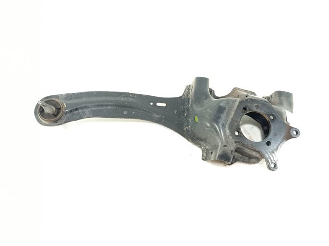 Braço oscilante (tração) longitudinal inferior direito de suspensão traseira 3M515A968FG FORD