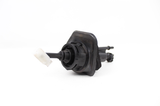 3M517A543AG Ford