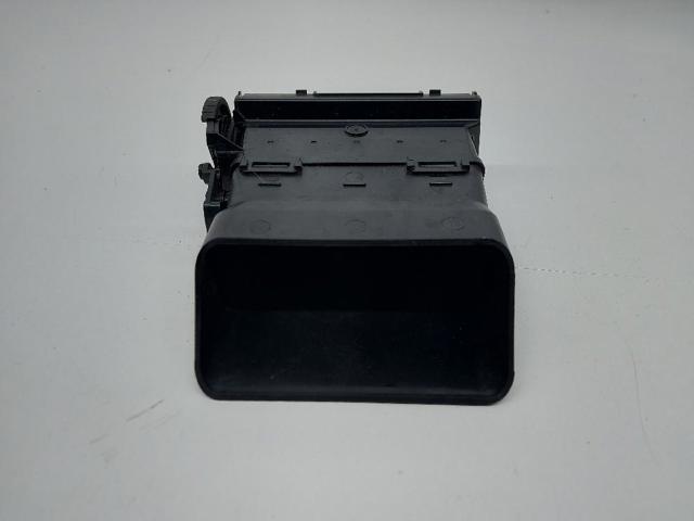Grelha de ventilação de salão no "painel de instrumentos" 3M51R014L21AE FORD