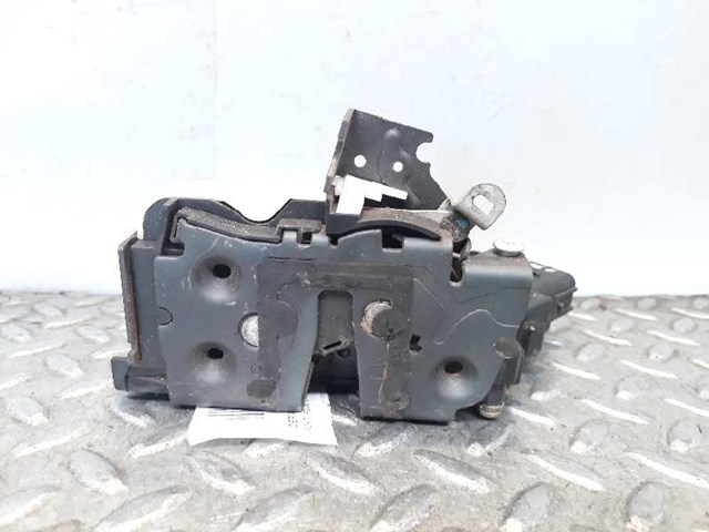 Fecho da porta dianteira direita 3M5AR21812AM FORD