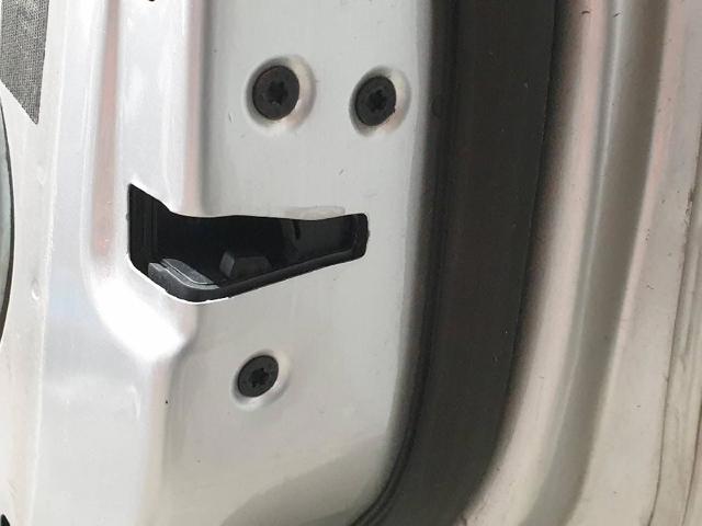Fecho da porta traseira direita 3M5AR26412BS FORD