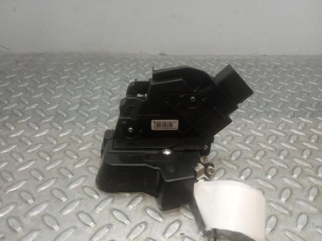 Fecho da porta traseira direita 3M5AR26412BS FORD